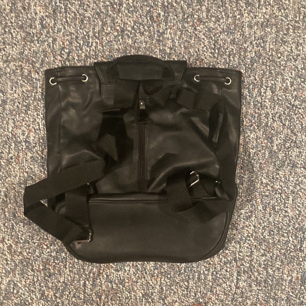 Esprit Pleather Drawstring/Snap Backpack-Nwot - image 4